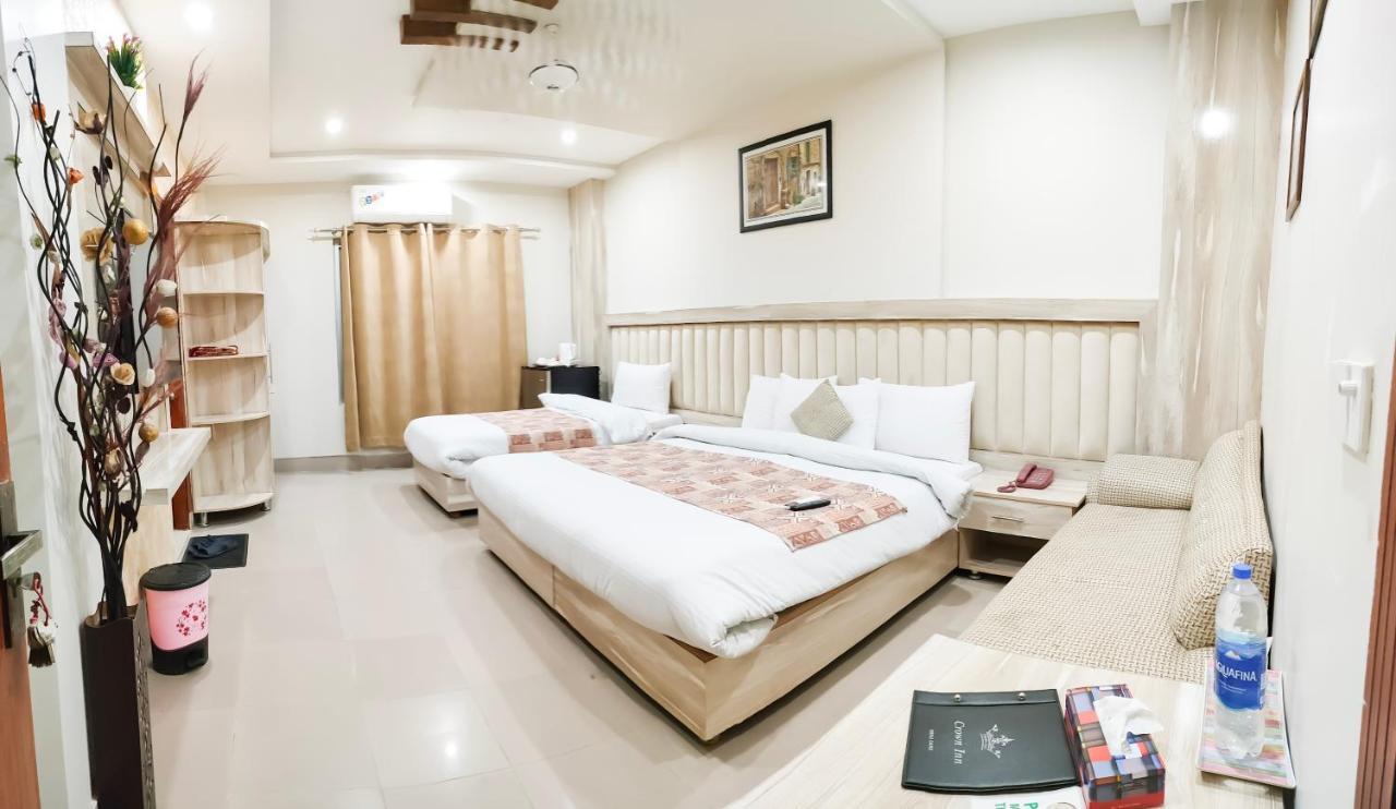 Hotel Crown Inn Мултан Екстер'єр фото